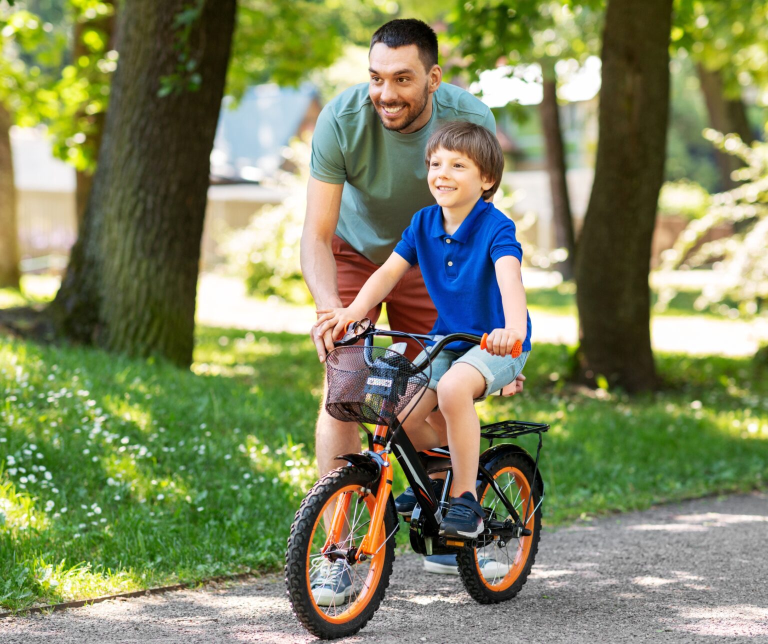 Ojciec nie płaci alimentów – prawa dziecka, możliwości egzekucji i skutki prawne