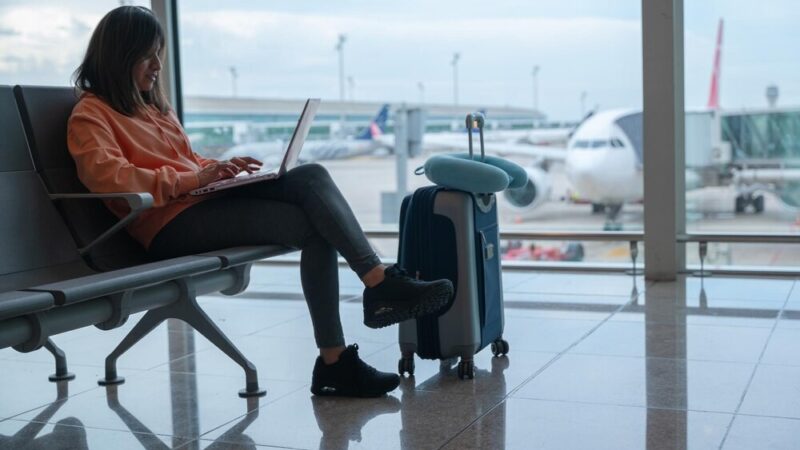 PLANOWE LOTY NADDŹWIĘKOWE W POLSKIEJ PRZESTRZENI POWIETRZNEJ